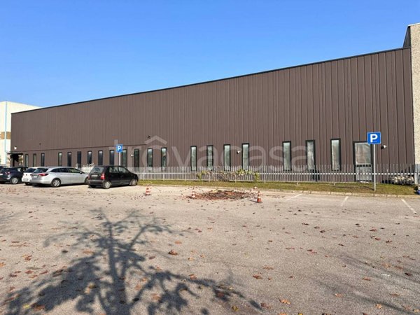 locale commerciale in affitto ad Ospitaletto