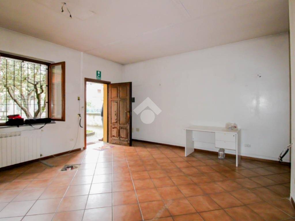 ufficio in affitto ad Ospitaletto