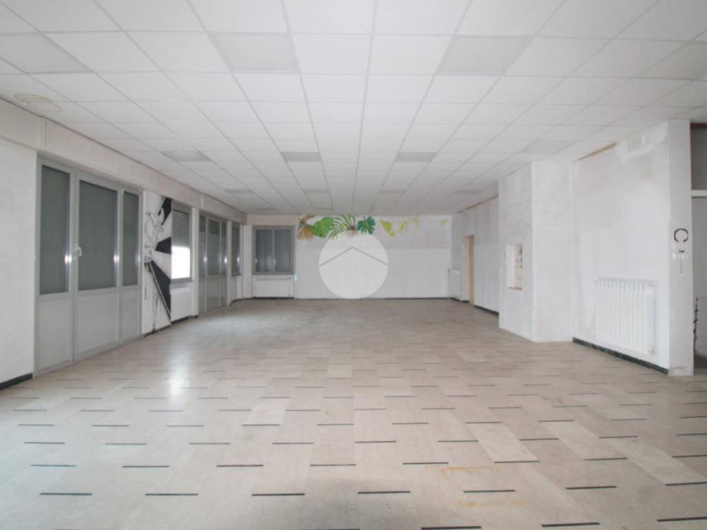 negozio in affitto ad Ospitaletto