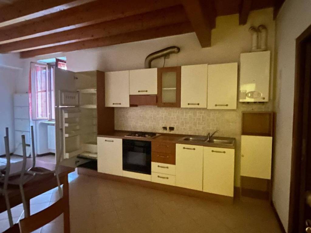 appartamento in affitto ad Ospitaletto in zona Centro Storico