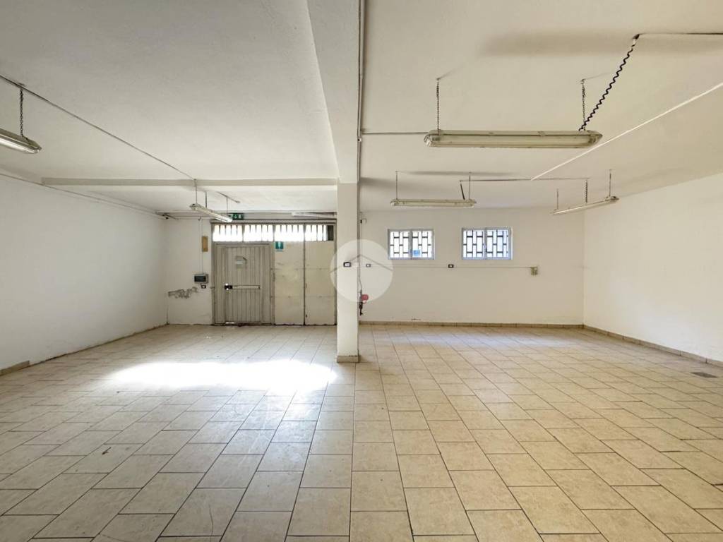 locale commerciale in affitto ad Ospitaletto