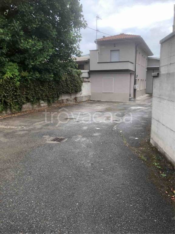appartamento in affitto ad Ospitaletto in zona Centro Storico