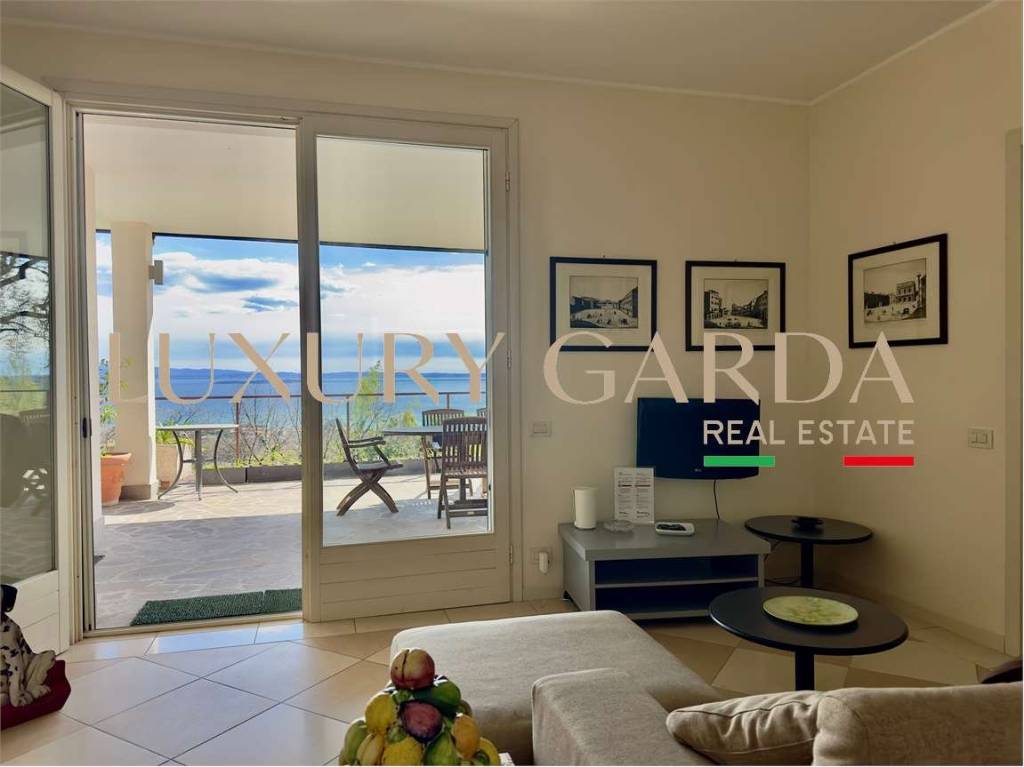 casa indipendente in affitto a Padenghe sul Garda