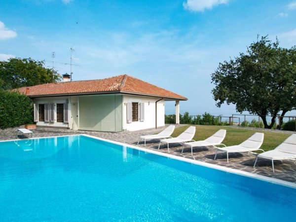 casa indipendente in affitto a Padenghe sul Garda