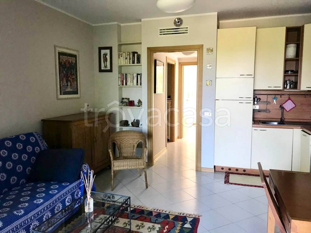 appartamento in affitto a Padenghe sul Garda