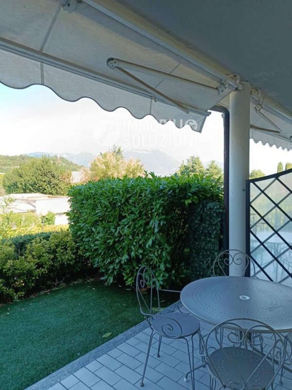 appartamento in affitto a Padenghe sul Garda