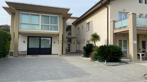 appartamento in affitto a Padenghe sul Garda