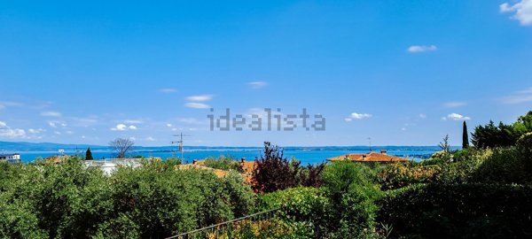 appartamento in affitto a Padenghe sul Garda