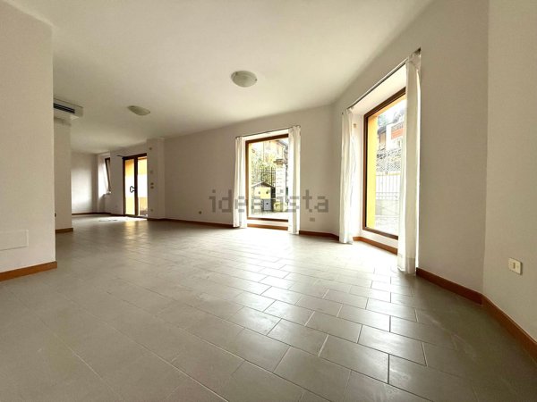 ufficio in affitto a Padenghe sul Garda