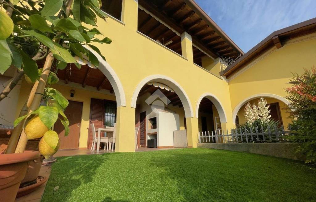 appartamento in affitto a Padenghe sul Garda