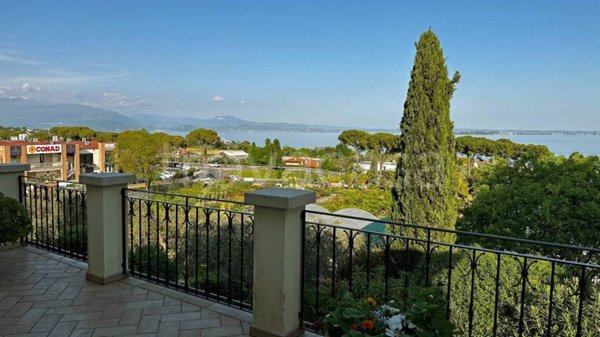 appartamento in affitto a Padenghe sul Garda