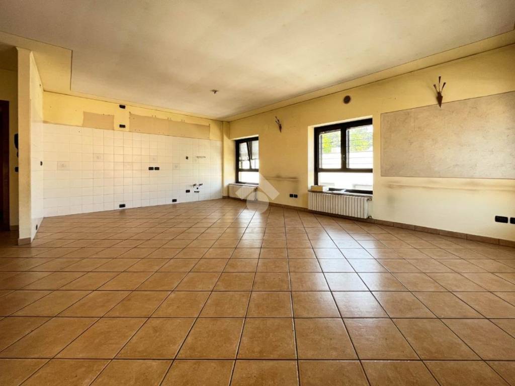 ufficio in affitto a Padenghe sul Garda