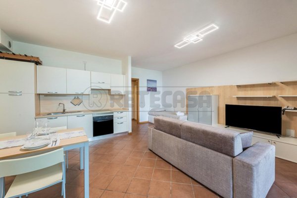 appartamento in affitto a Padenghe sul Garda