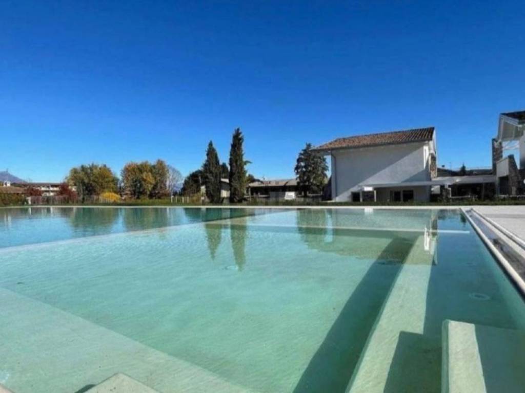 appartamento in affitto a Padenghe sul Garda