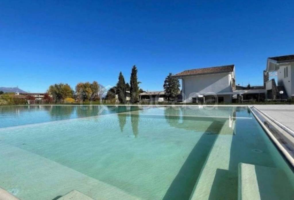 appartamento in affitto a Padenghe sul Garda