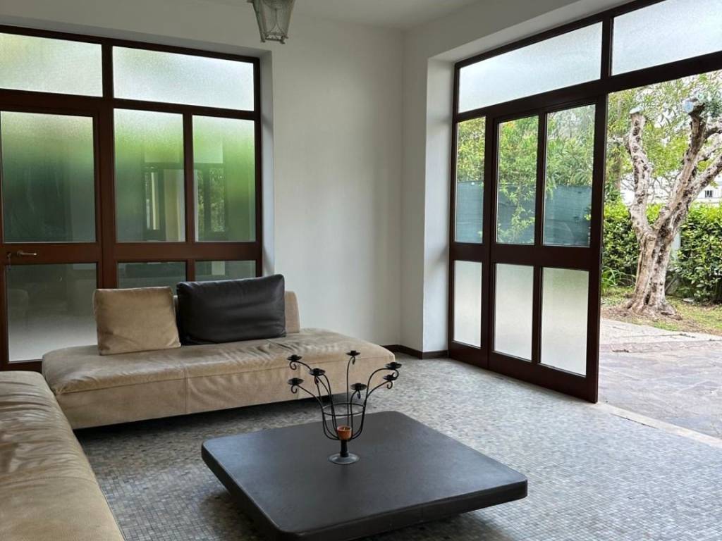 casa indipendente in affitto a Padenghe sul Garda