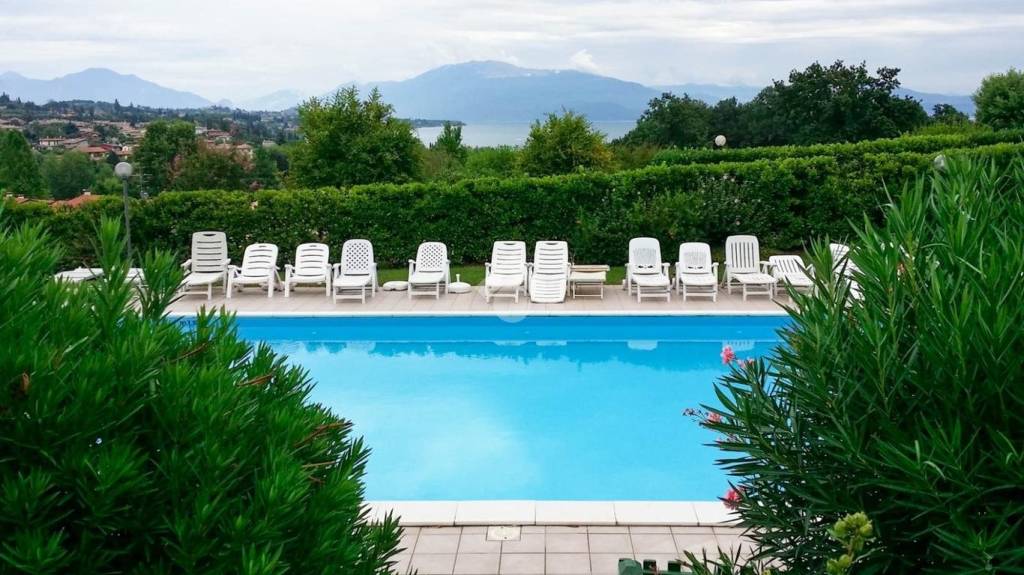 appartamento in affitto a Padenghe sul Garda