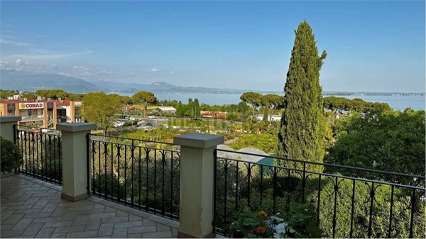appartamento in affitto a Padenghe sul Garda