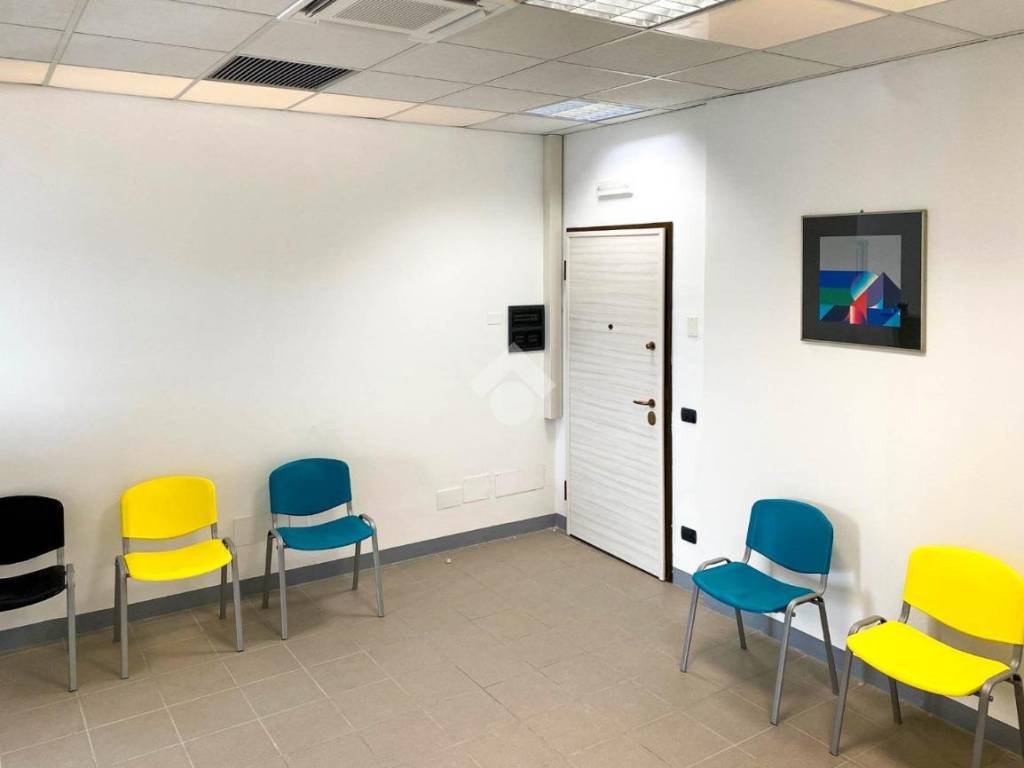 ufficio in affitto a Paitone