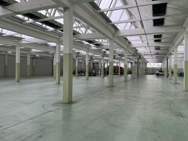 capannone in affitto a Palazzolo sull'Oglio