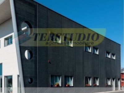 capannone in affitto a Palazzolo sull'Oglio