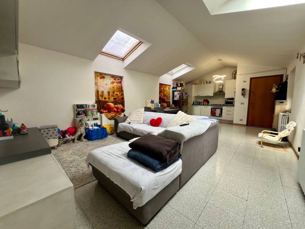 appartamento in affitto a Palazzolo sull'Oglio