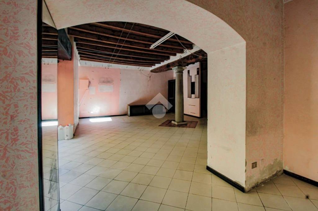 trivano in affitto a Palazzolo sull'Oglio