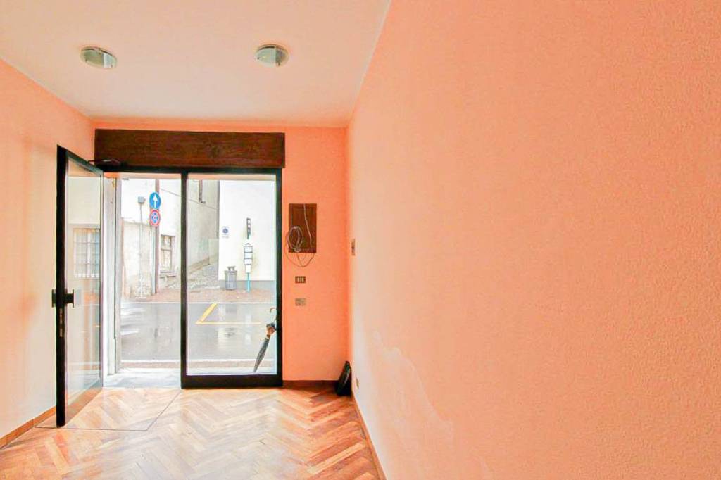 negozio in affitto a Palazzolo sull'Oglio