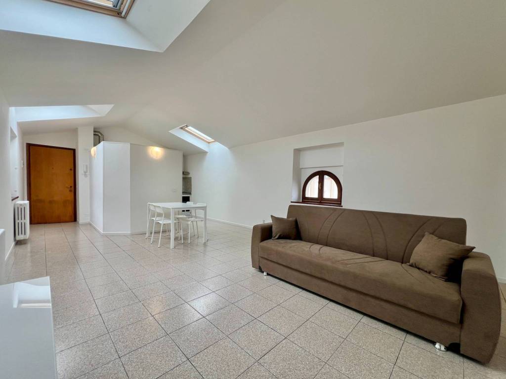 appartamento in affitto a Palazzolo sull'Oglio