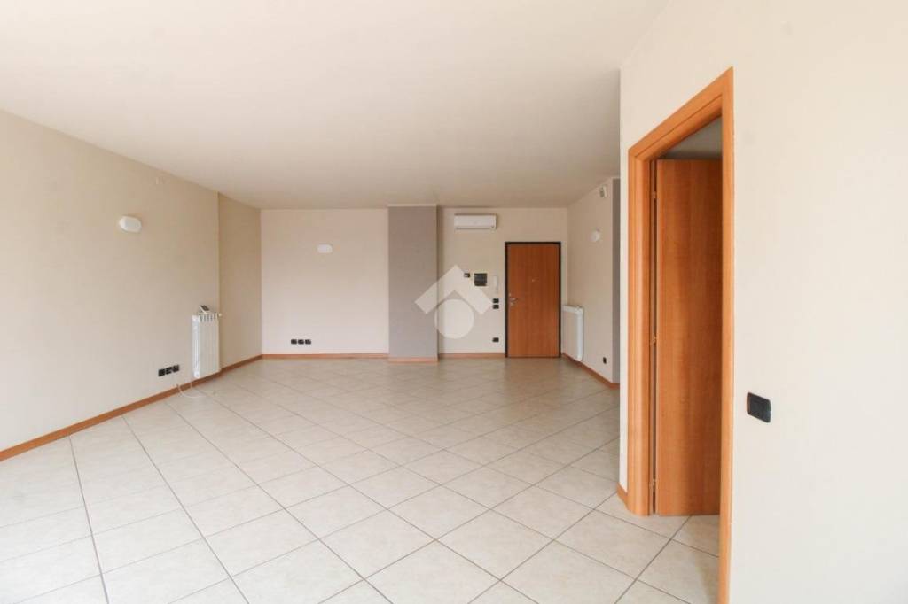 ufficio in affitto a Palazzolo sull'Oglio in zona San Pancrazio