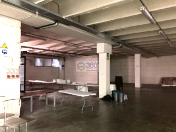 locale di sgombero in affitto a Passirano