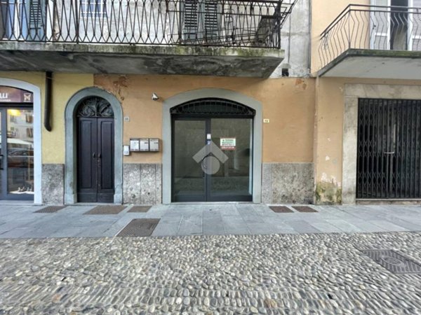 negozio in affitto a Pisogne
