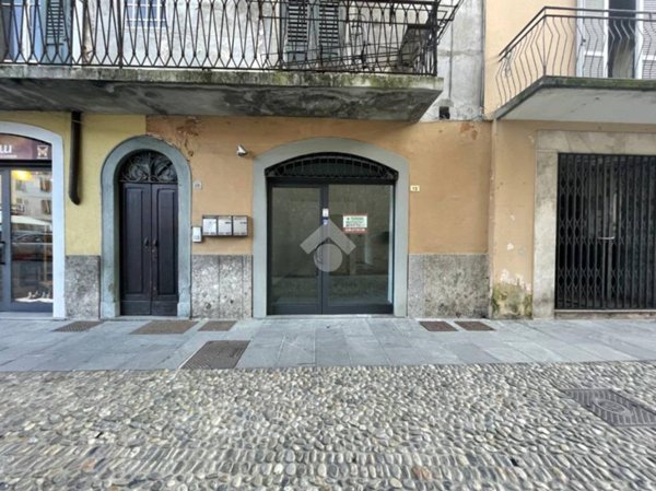negozio in affitto a Pisogne