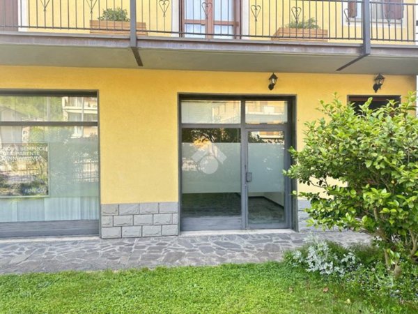 ufficio in affitto a Pisogne in zona Gratacasolo