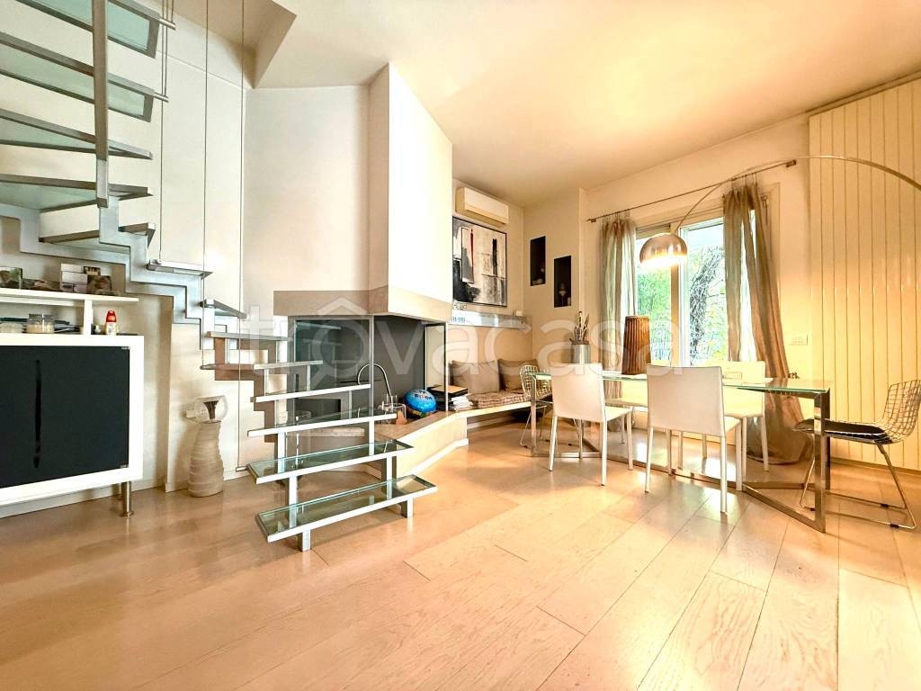 casa indipendente in affitto a Polpenazze del Garda