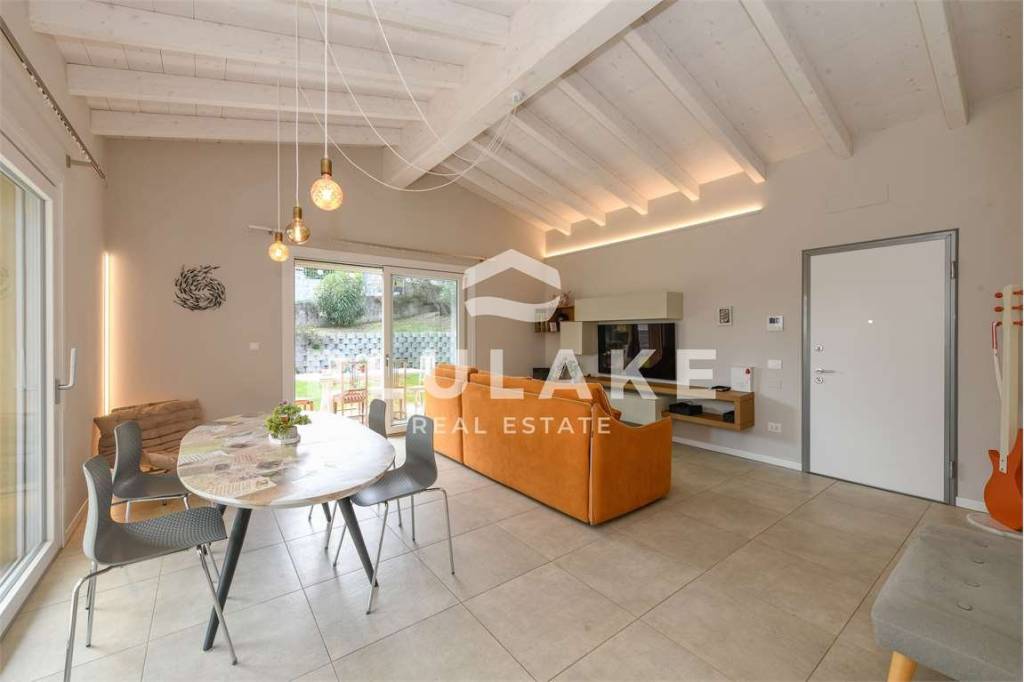 casa indipendente in affitto a Polpenazze del Garda