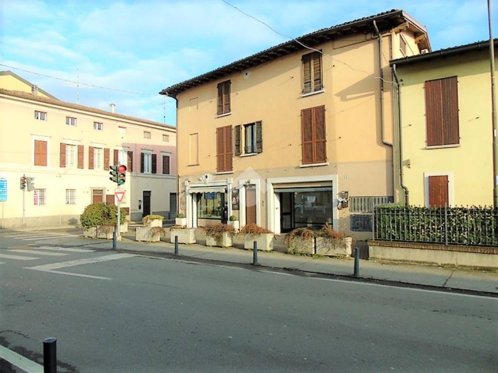 negozio in affitto a Poncarale in zona Borgo Poncarale