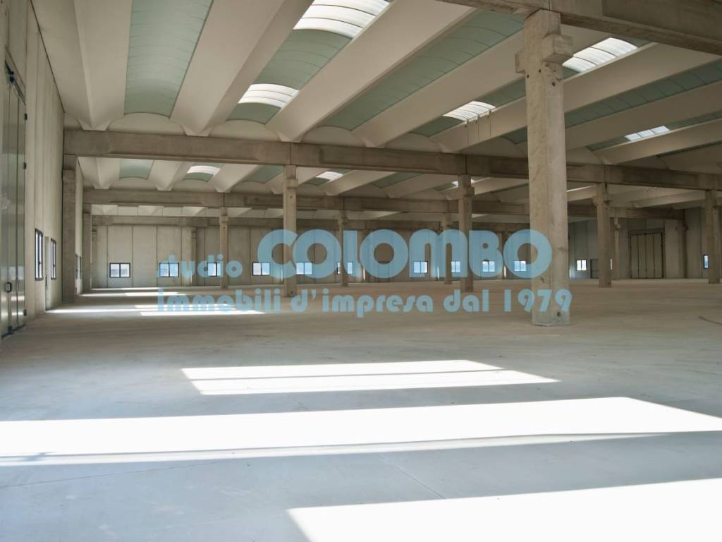 locale commerciale in affitto a Poncarale