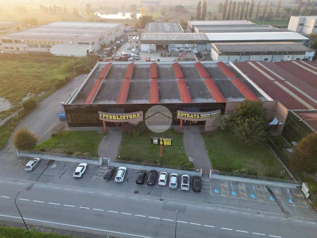 negozio in affitto a Poncarale