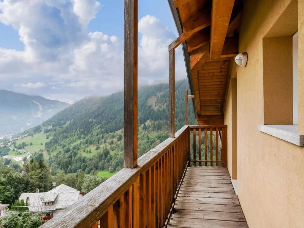 appartamento in affitto a Ponte di Legno in zona Pezzo