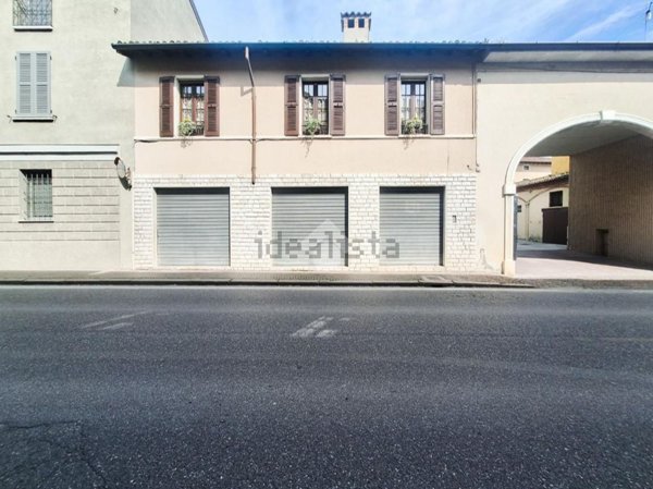 locale commerciale in affitto a Pontevico