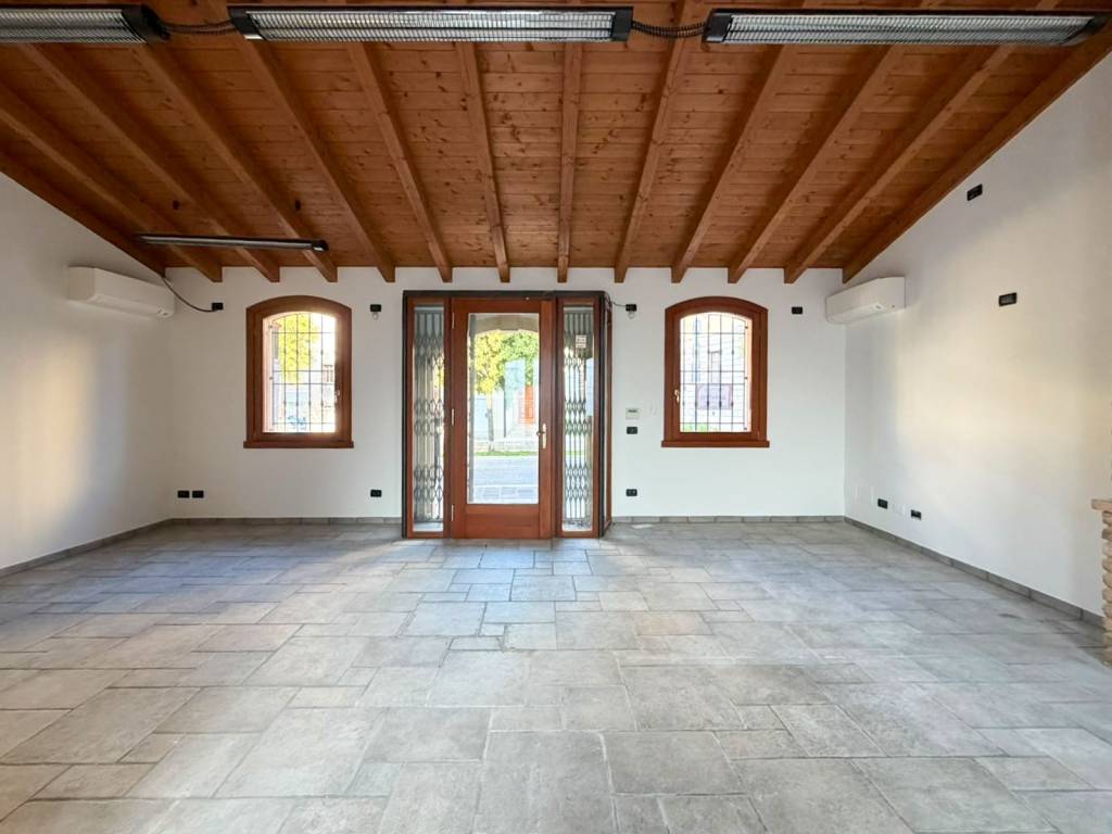 appartamento in affitto a Pozzolengo