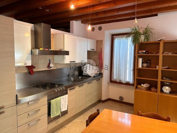 appartamento in affitto a Pozzolengo