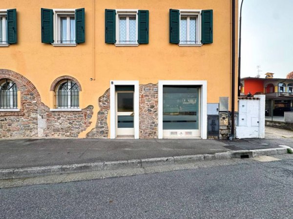 negozio in affitto a Prevalle