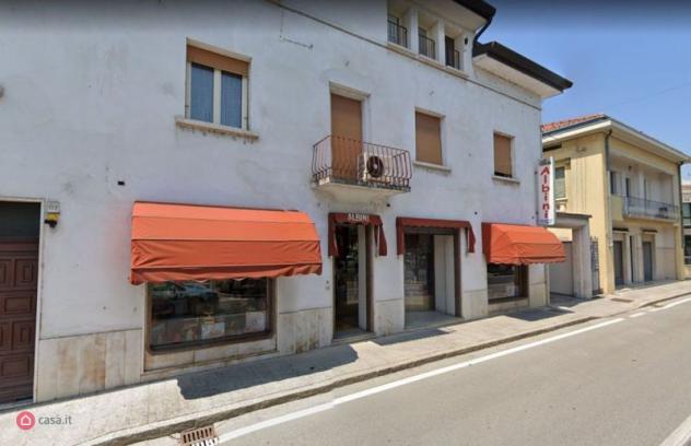 negozio in affitto a Rezzato