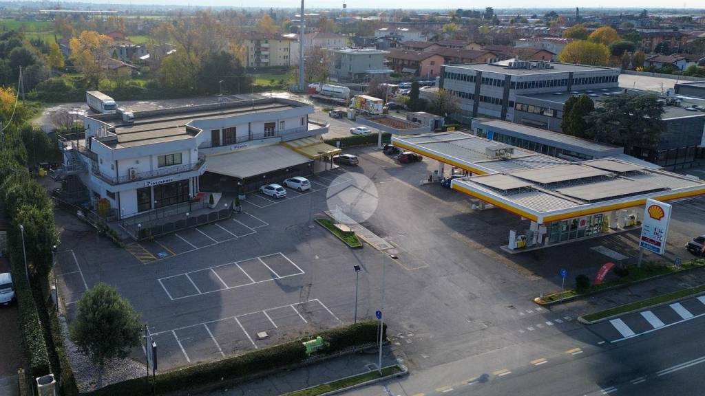 negozio in affitto a Rezzato