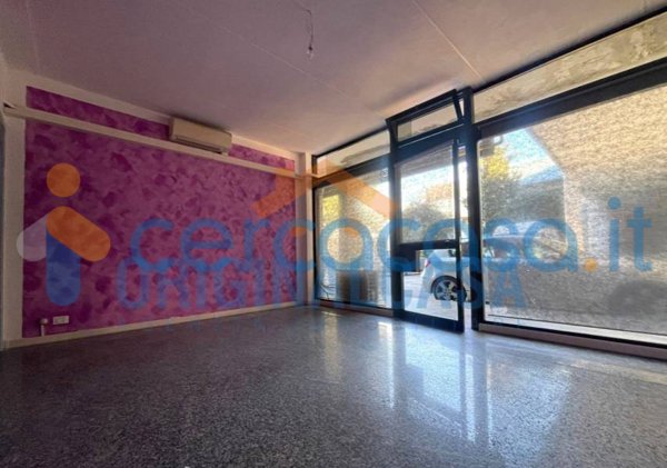 negozio in affitto a Rezzato