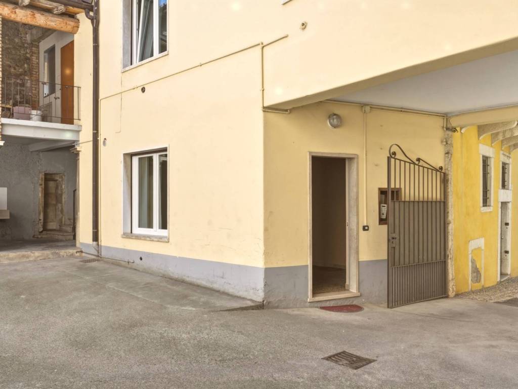 appartamento in affitto a Rezzato