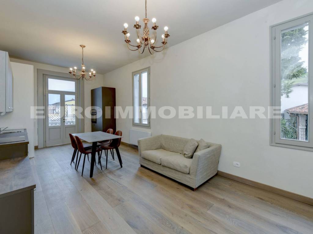 appartamento in affitto a Rezzato in zona Virle