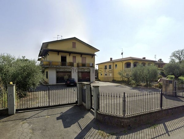 negozio in affitto a Rodengo Saiano